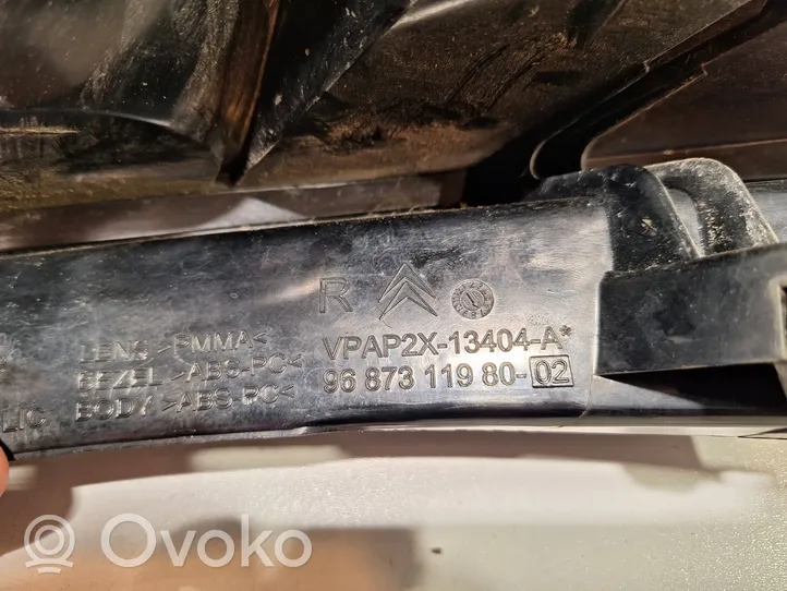 Citroen C4 II Picasso Lampa tylna 9687311980