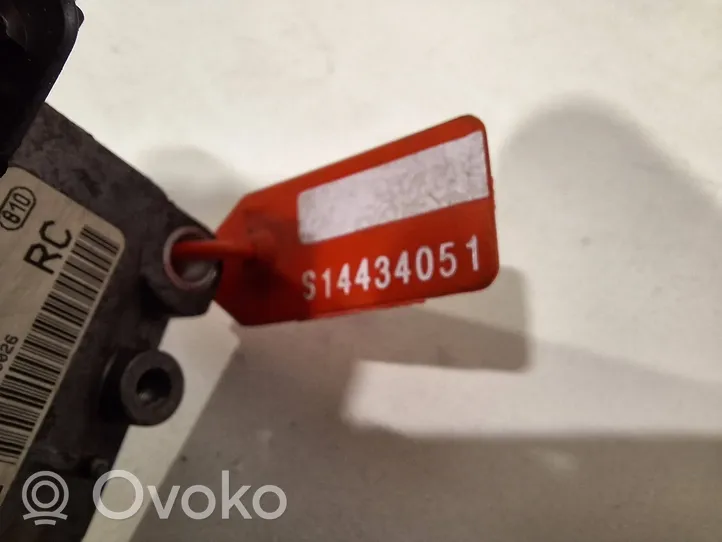 Opel Corsa D Komputer / Sterownik ECU silnika 0261505211