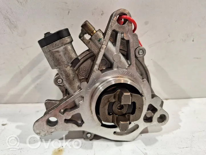 Fiat 500 Vacuum pump 55226403