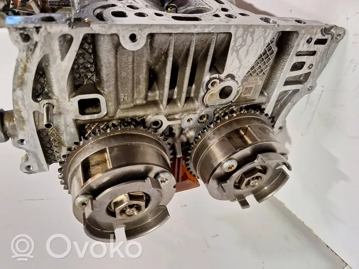 Opel Meriva B Testata motore 55562229