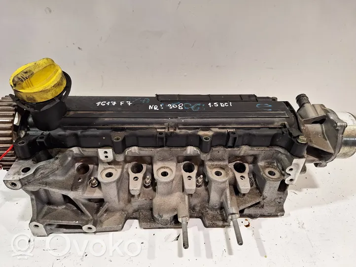 Renault Thalia I Engine head 1617F7