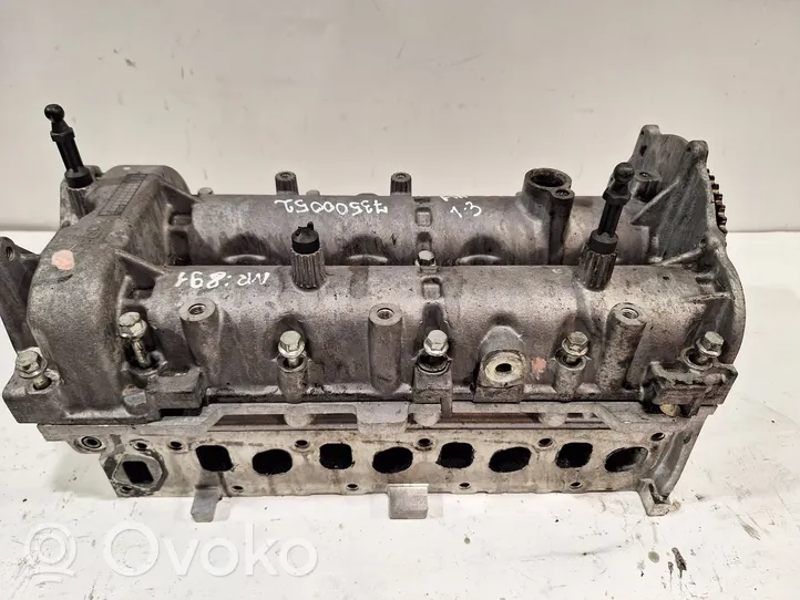 Opel Corsa C Culasse moteur 7350052