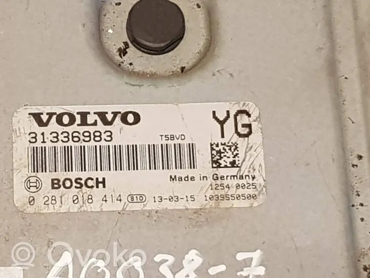 Volvo V40 Unidad de control/módulo del motor 31336983