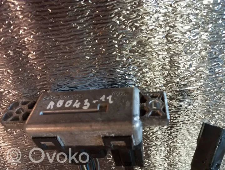 Volvo V50 Žvakių pakaitinimo rėlė 0281003145