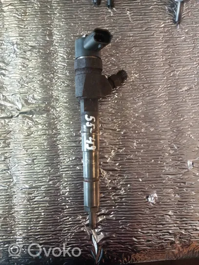 Opel Zafira B Injecteur de carburant 0445110243