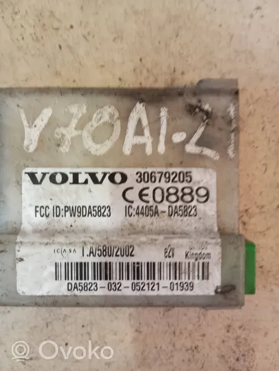 Volvo V70 Boîtier module alarme 30679205