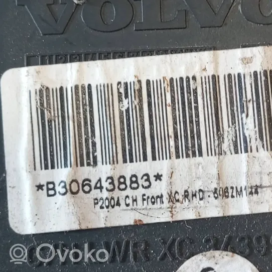 Volvo XC70 Glāžu turētājs (priekšā) 30643883