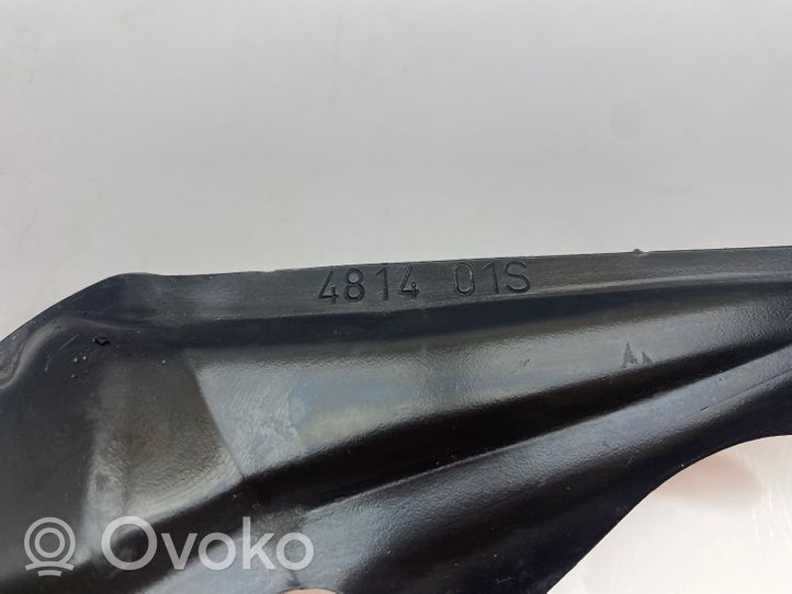 Audi A7 S7 4G Kita variklio skyriaus detalė 06E103177A