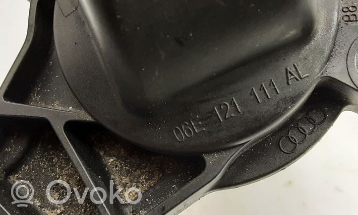 Audi A6 S6 C7 4G Boîtier de thermostat / thermostat 06E121111AL