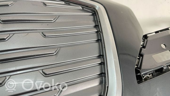 Audi E-tron GT Maskownica / Grill / Atrapa górna chłodnicy 89A807233