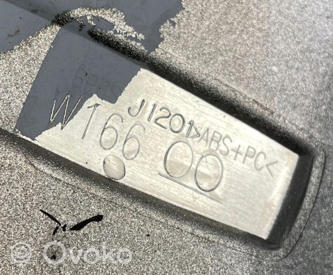 Mercedes-Benz ML W166 Osłona pasa bagażnika A1668852174