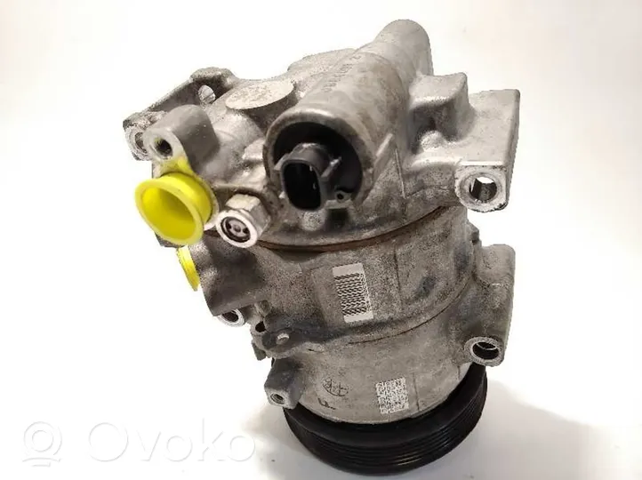 Toyota Avensis T270 Ilmastointilaitteen kompressorin pumppu (A/C) 4472806573