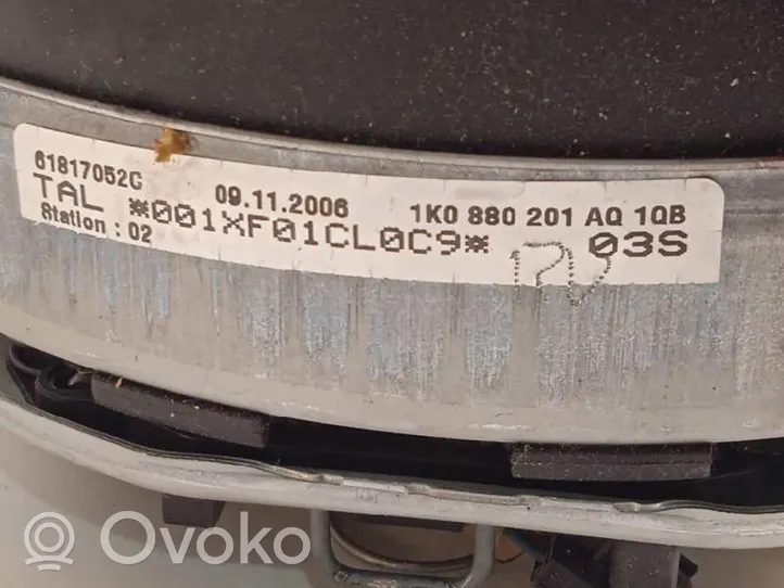 Volkswagen Passat Alltrack Airbag de volant 1K0880201AQ