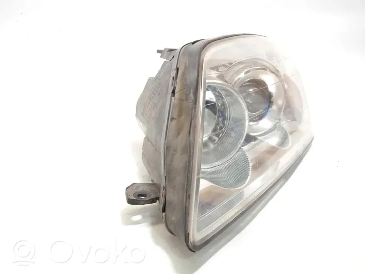 Chevrolet Captiva Lampa przednia 96626973