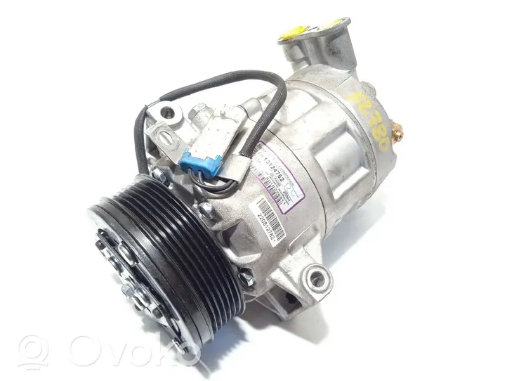 Opel Zafira B Ilmastointilaitteen kompressorin pumppu (A/C) 13124752