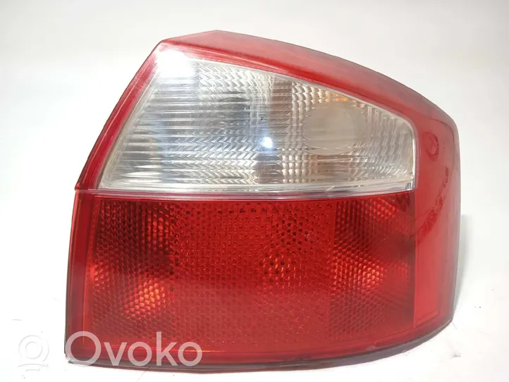 Audi A4 Allroad Lampa tylna 8E5945218