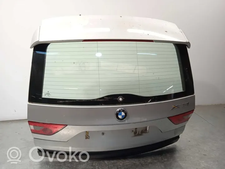 BMW X3 E83 Takaluukun/tavaratilan kansi 41003452197