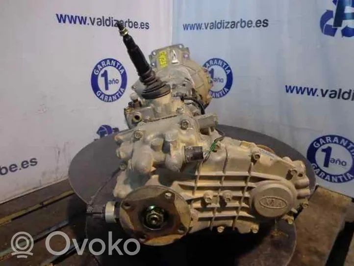 KIA Sportage Manual 5 speed gearbox 430004Z070