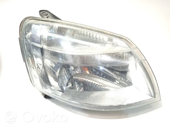 Citroen Berlingo Lampa przednia 6205AW