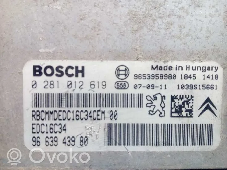 Citroen Berlingo Calculateur moteur ECU 9663943980