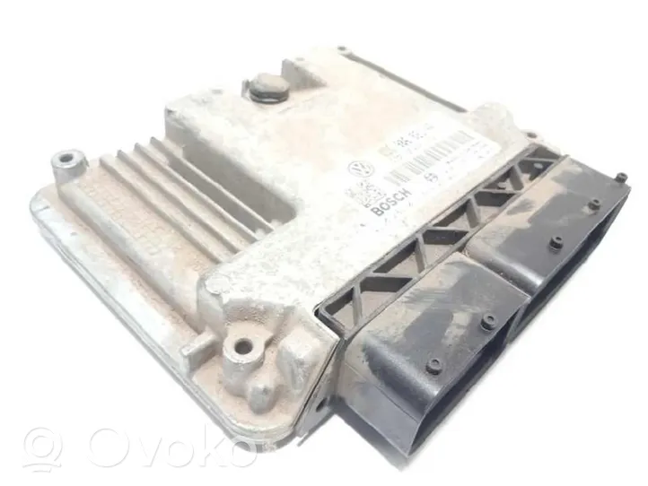 Volkswagen Caddy Sterownik / Moduł ECU 03G906021AR