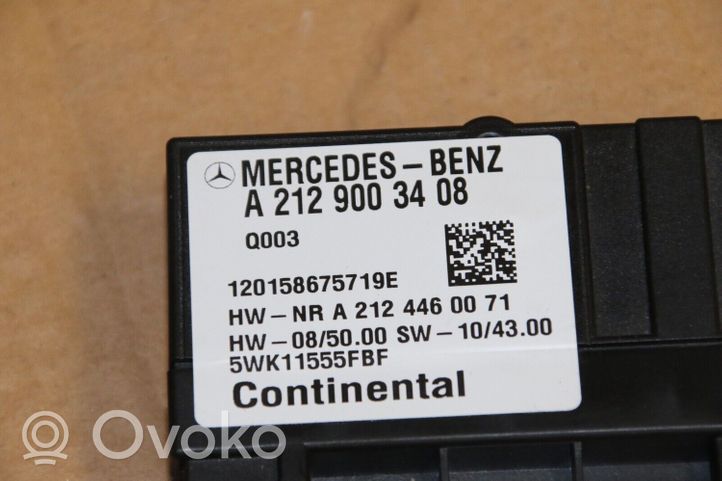 Mercedes-Benz C AMG W204 Polttoaineen ruiskutuspumpun ohjainlaite/moduuli A2129003408