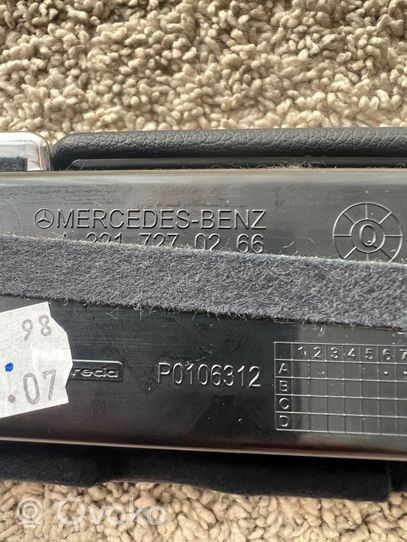 Mercedes-Benz S W221 Etuoven säilytystasku/laatikko 2217270266