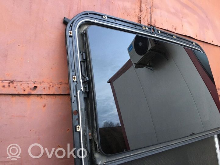 Mercedes-Benz C W203 Sunroof set A2037800440