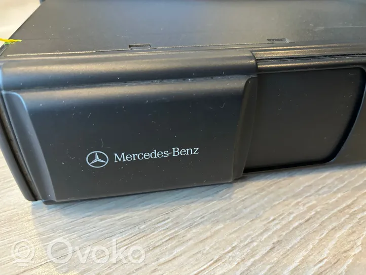 Mercedes-Benz ML W163 Zmieniarka płyt CD/DVD A1638201389