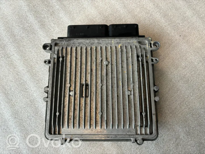 Mercedes-Benz ML W164 Unité de commande, module ECU de moteur A6421506591