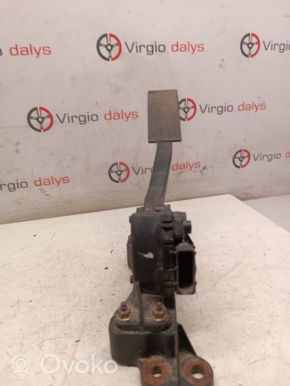 Nissan Navara D40 Pedale dell’acceleratore 180025a000