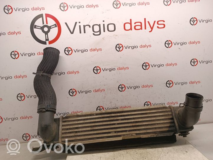 KIA Sorento Chłodnica powietrza doładowującego / Intercooler 281904A160