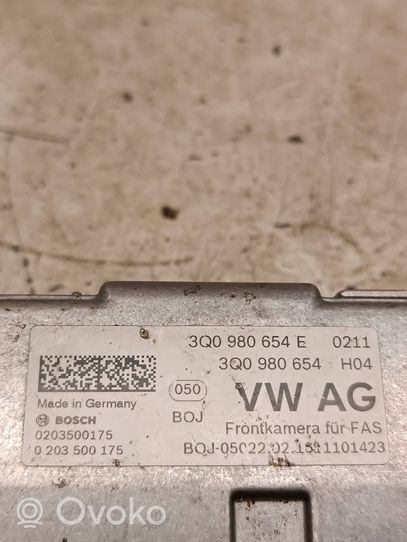 Volkswagen Tiguan Kamera zderzaka przedniego 3Q0980654E