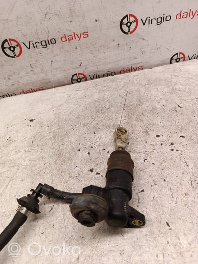 Audi A4 S4 B5 8D Główny cylinder sprzęgła 8E1721401G