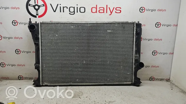 Toyota Corolla Verso AR10 Radiateur de refroidissement 