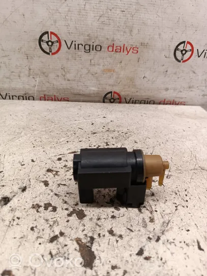 Volvo XC60 Turbo solenoid valve 31339808