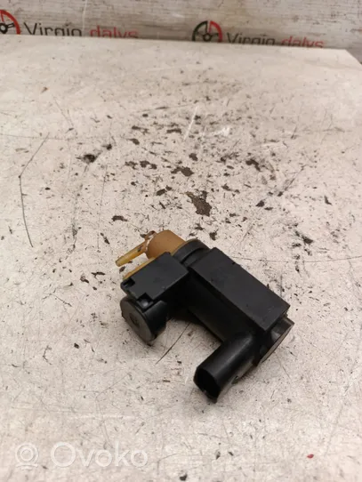 Volvo XC60 Turbo solenoid valve 31339808