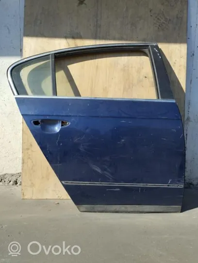 Volkswagen PASSAT Rear door 