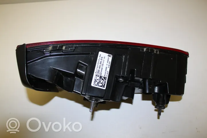 Audi A6 S6 C8 4K Takaluukun takavalot 4K5945076