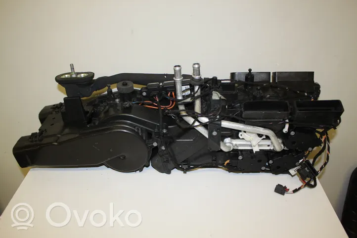 Audi Q7 4M Interior heater climate box assembly 4M0820004