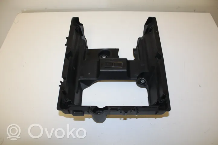 Audi Q7 4M Supporto centralina motore 4M0907650B