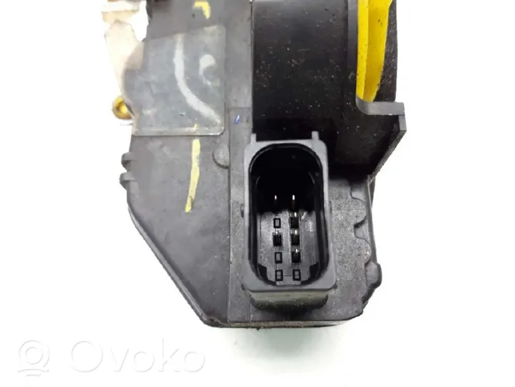 Opel Astra H Serratura portiera anteriore 13579522