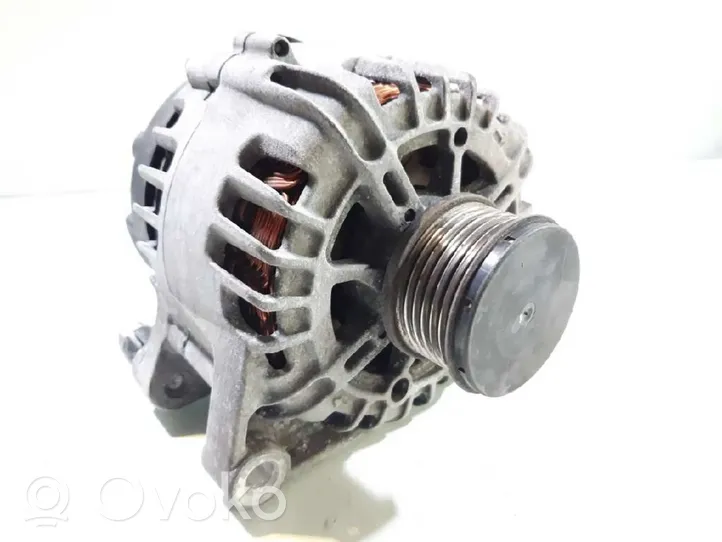 Mazda 2 Alternator Y40518300