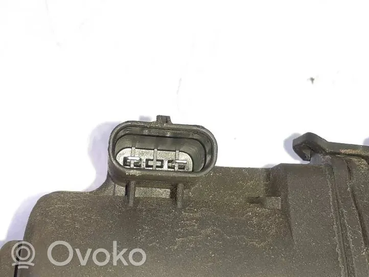 Mercedes-Benz A W176 Support d'étrier arrière A0004232481