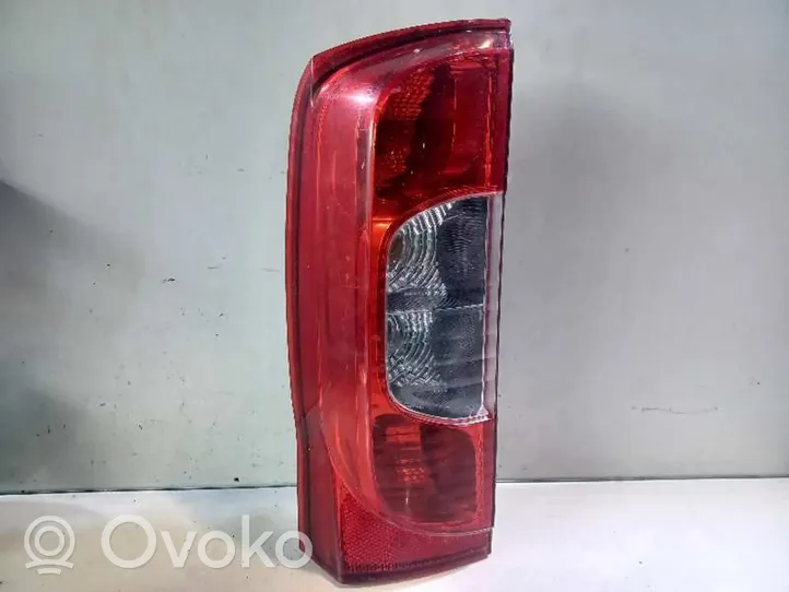 Fiat Qubo Żarówka lampy tylnej 1353206080