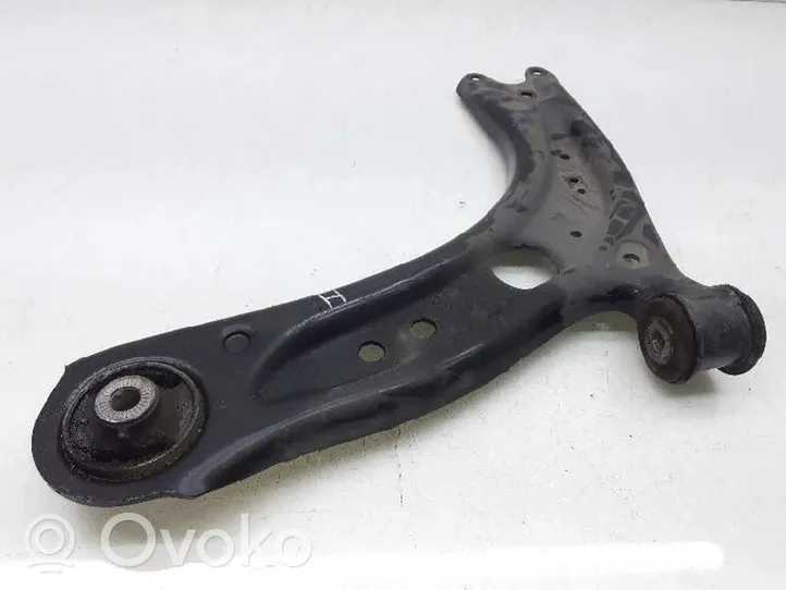 Seat Leon IV Braccio di controllo sospensione anteriore 5Q0407151AC