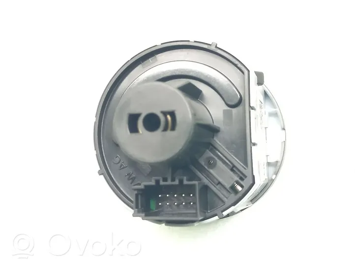 Skoda Fabia Mk3 (NJ) Przycisk / Pokrętło regulacji oświetlenia deski rozdzielczej 5E0941431D