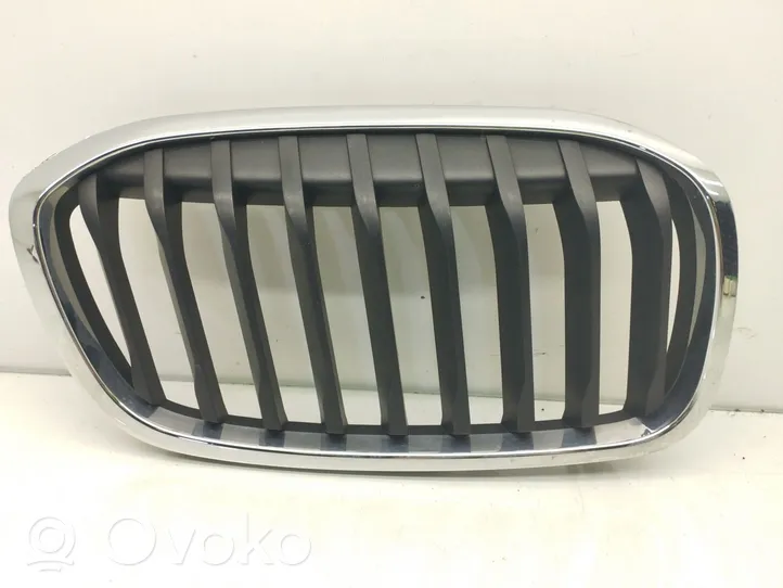 BMW 2 F45 Atrapa chłodnicy / Grill 