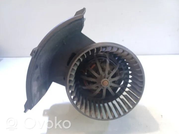 Volkswagen Multivan T5 Heater fan/blower 7E5820021