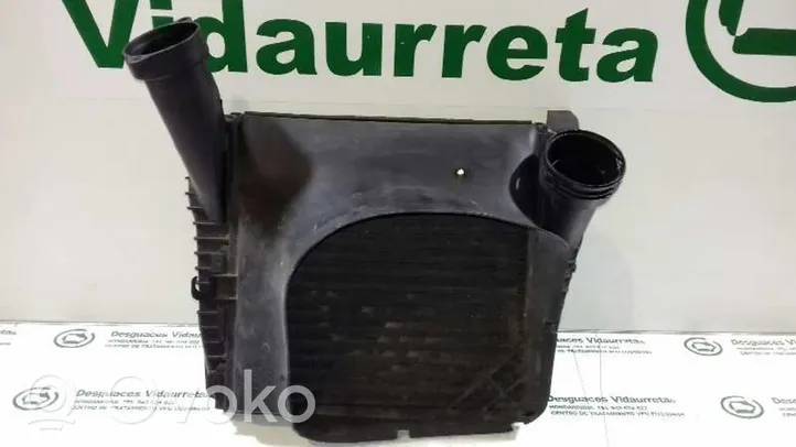 Volkswagen Touareg I Radiador intercooler 